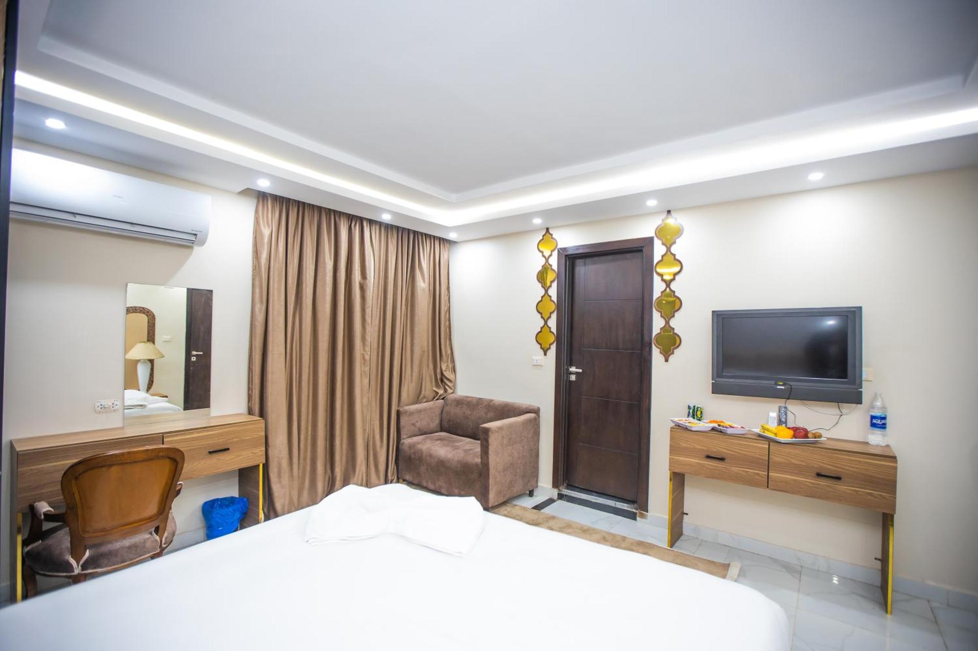 Comfort Giza Top Hotel Cairo Exterior foto