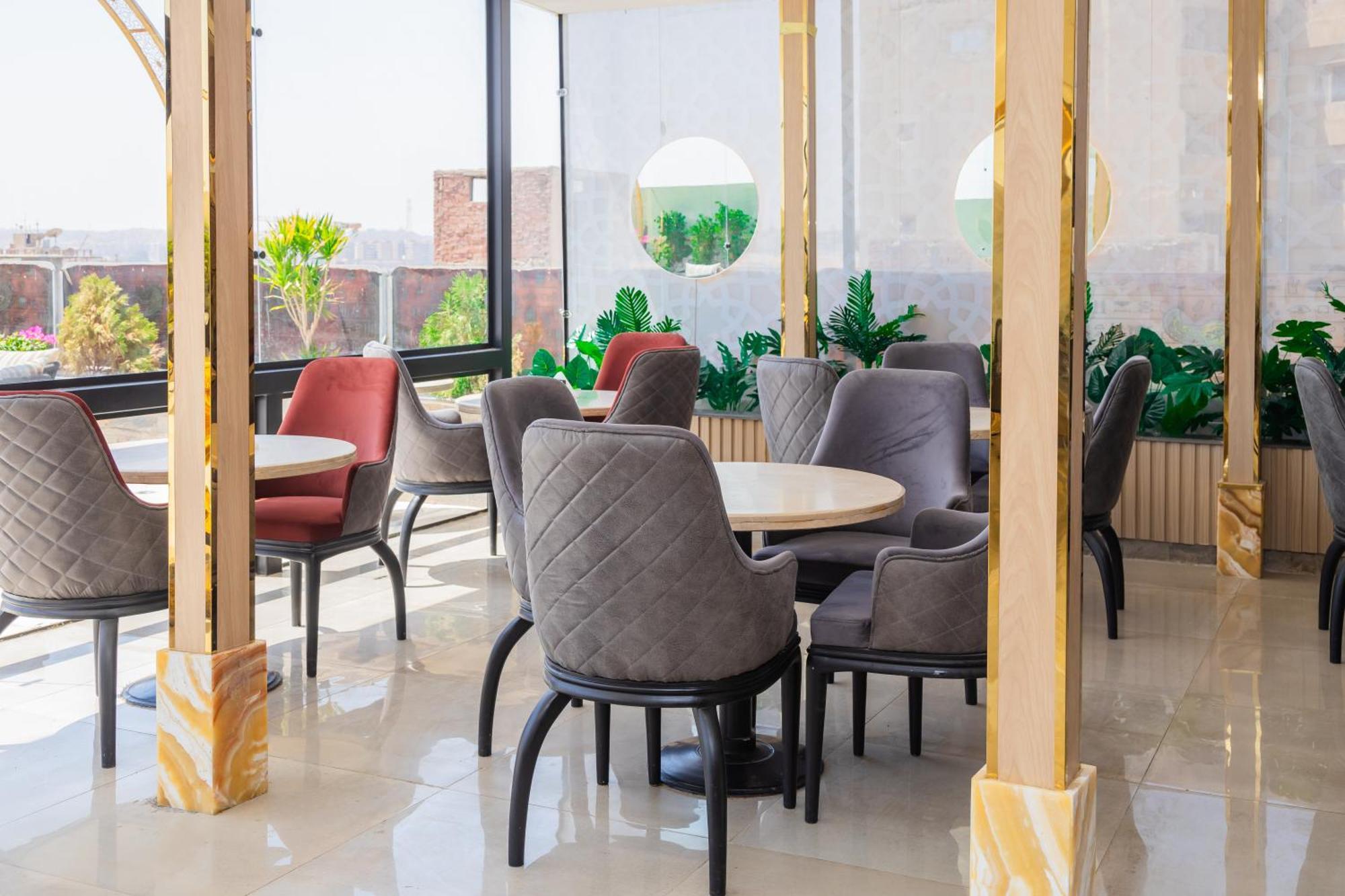 Comfort Giza Top Hotel Cairo Exterior foto